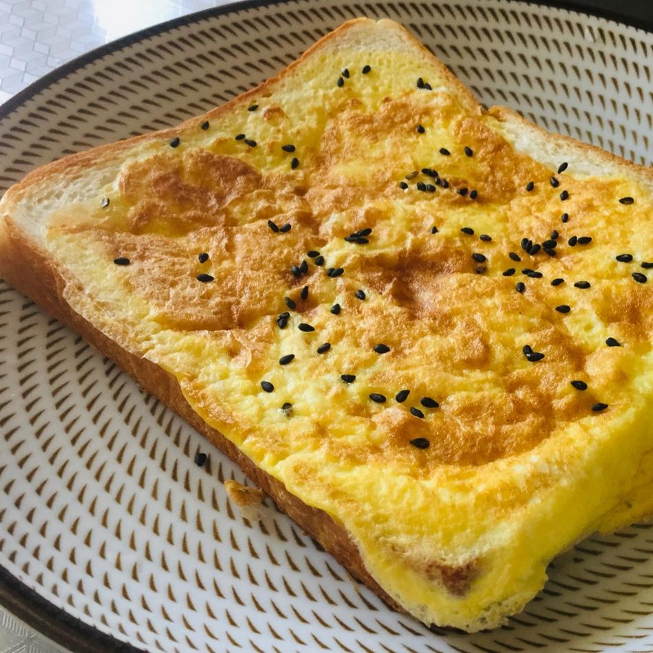 超懒版鸡蛋和吐司