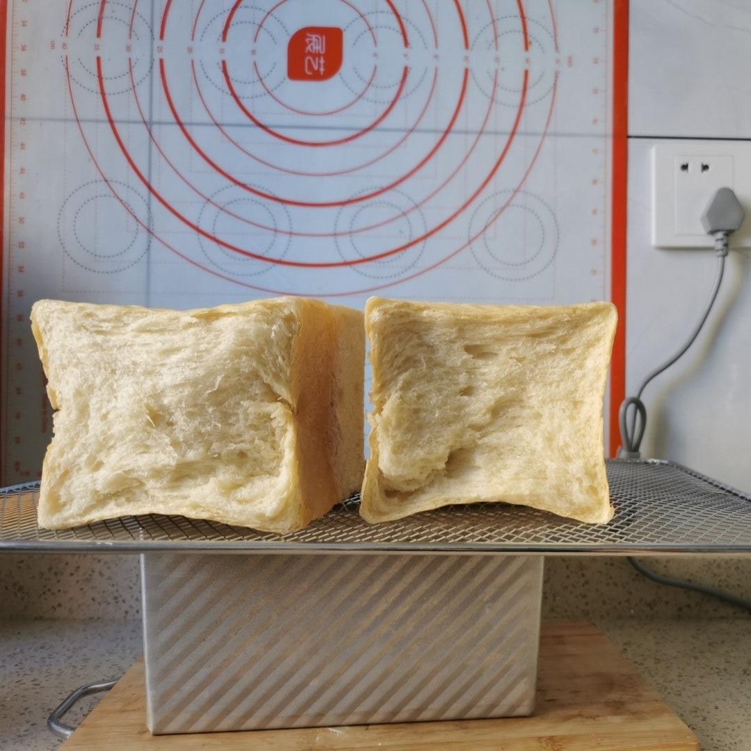 烫种低糖低油基础白吐司