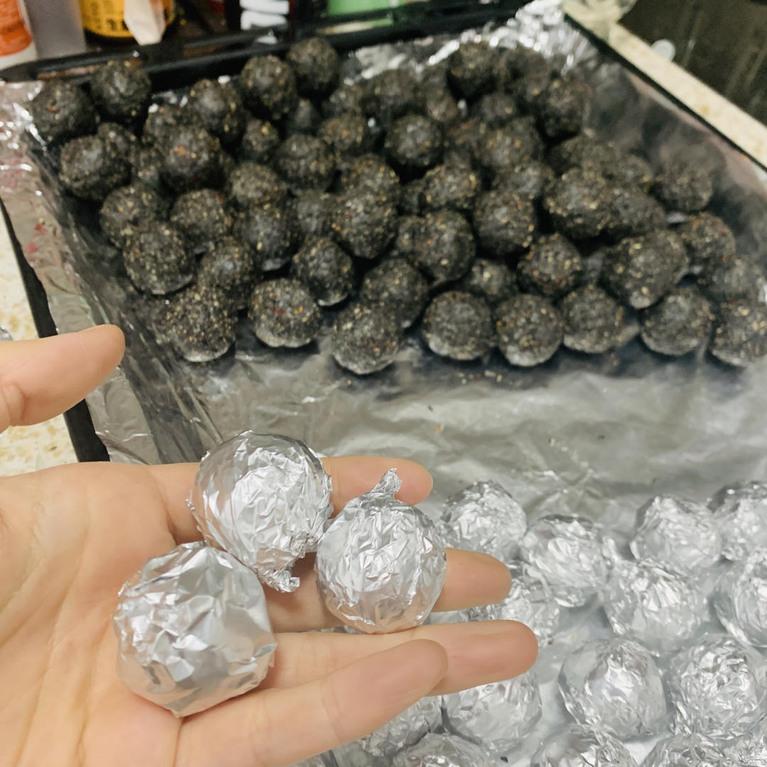 乌发黑芝麻丸