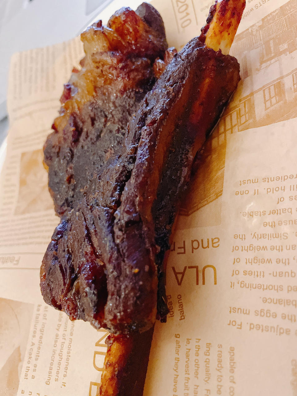 低温慢烤牛肋排（Slow Cooked Beef Ribs）