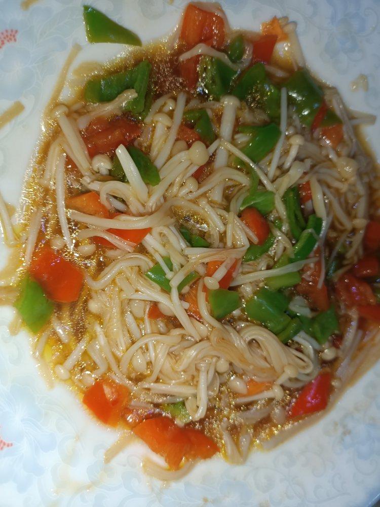 锡纸金针菇-在家用烤箱就能做的烧烤，烧烤店必点菜品之一！超鲜！