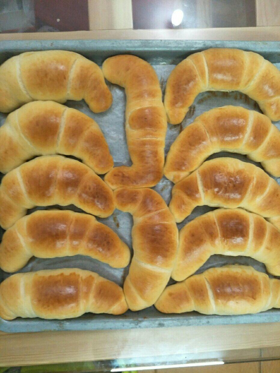 手揉小小牛角包🥐（牛奶面包配方）