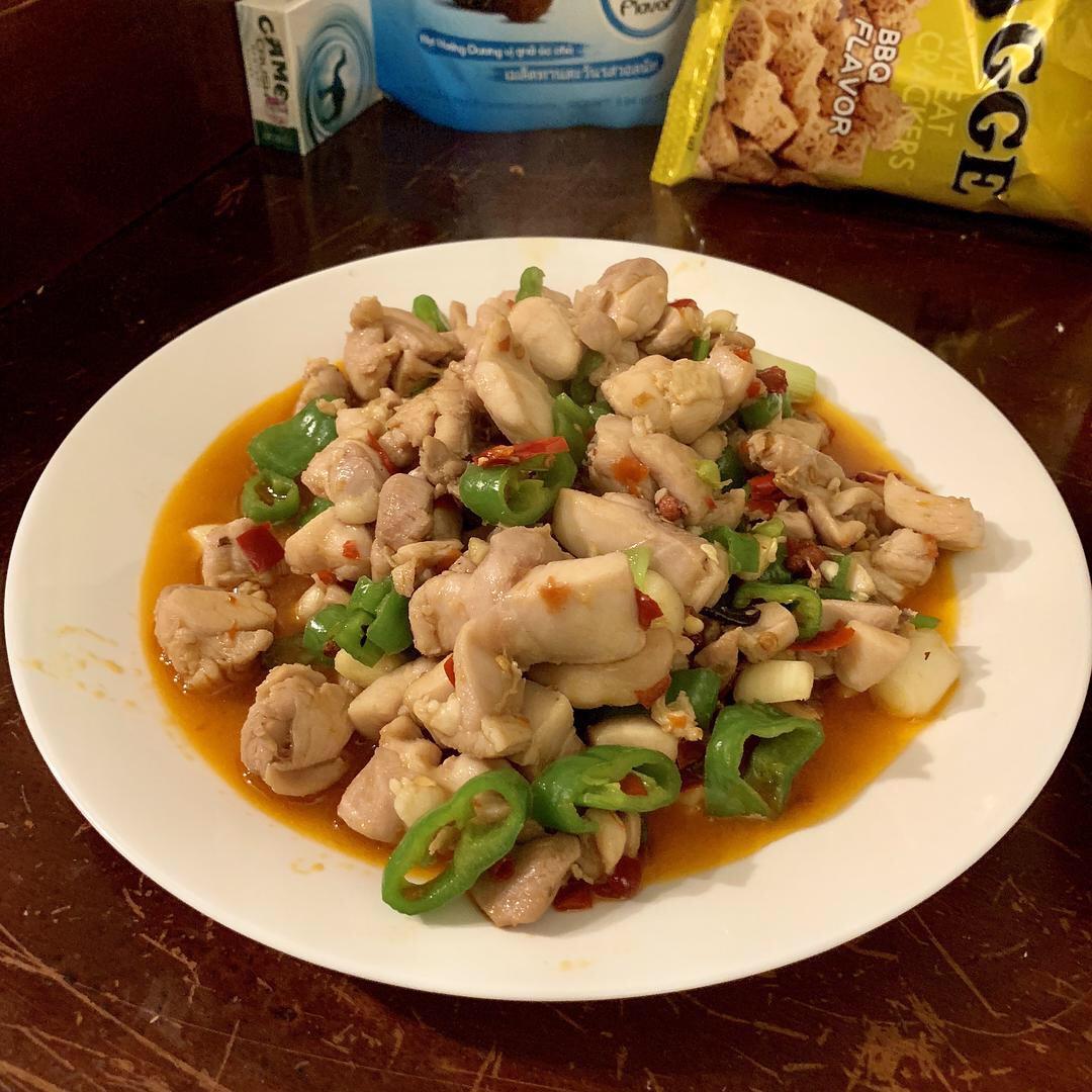 小煎鸡腿肉