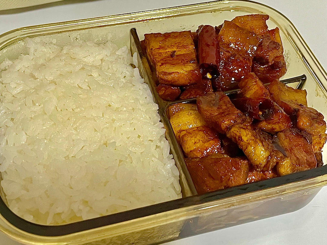 不焯水不放油的家常红烧肉