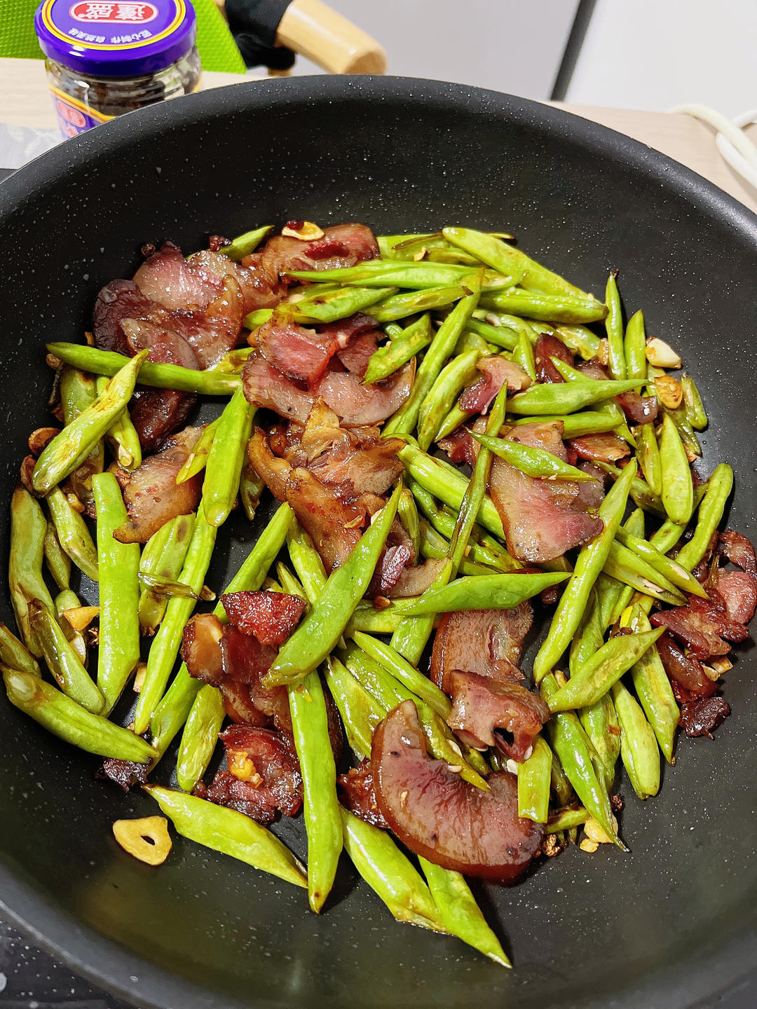 腊肠炒豆角