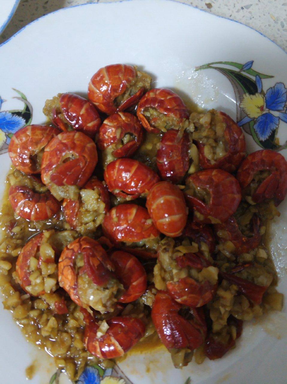 橘丽丝的蒜蓉小龙虾