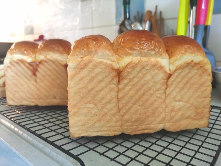 和云朵一样柔软的北海道牛奶吐司