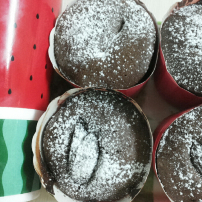 莫尼卡美食厨房：爆浆巧克力蛋糕