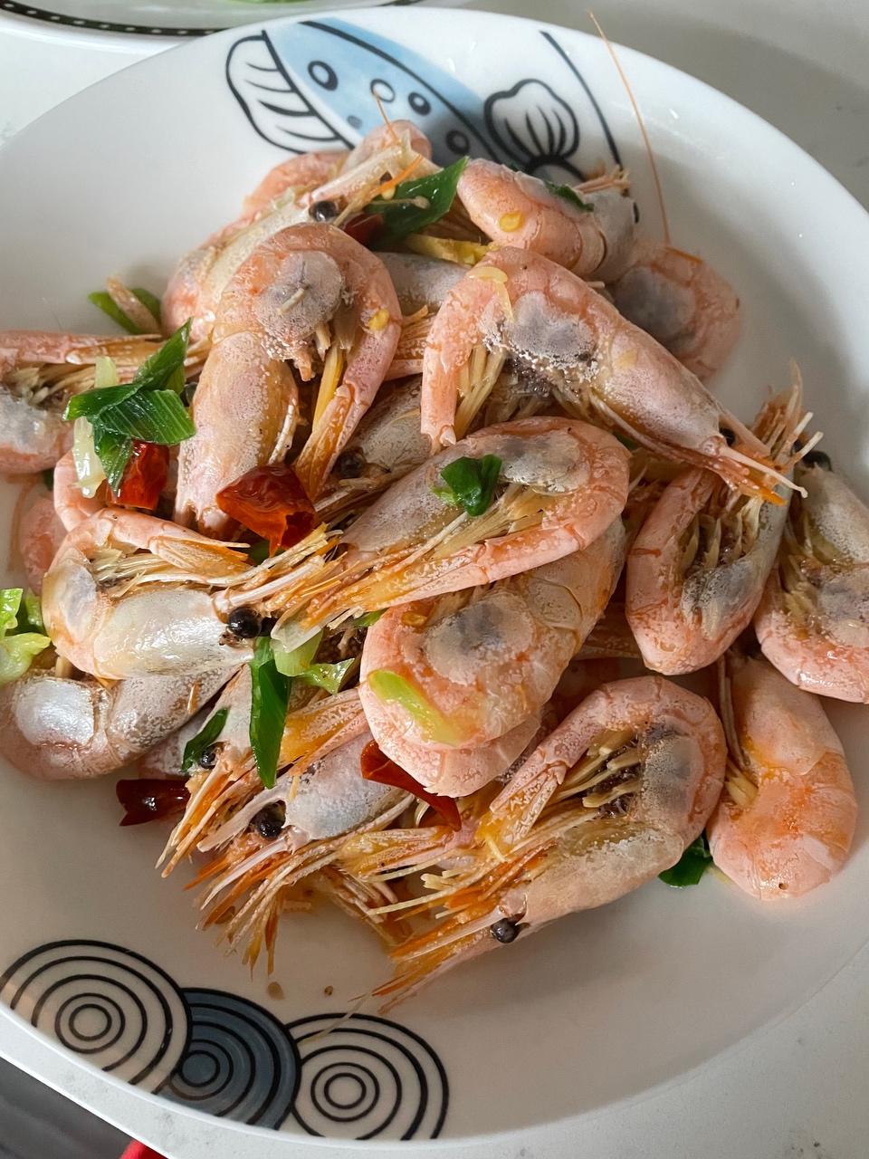 爆炒北极甜虾的做法