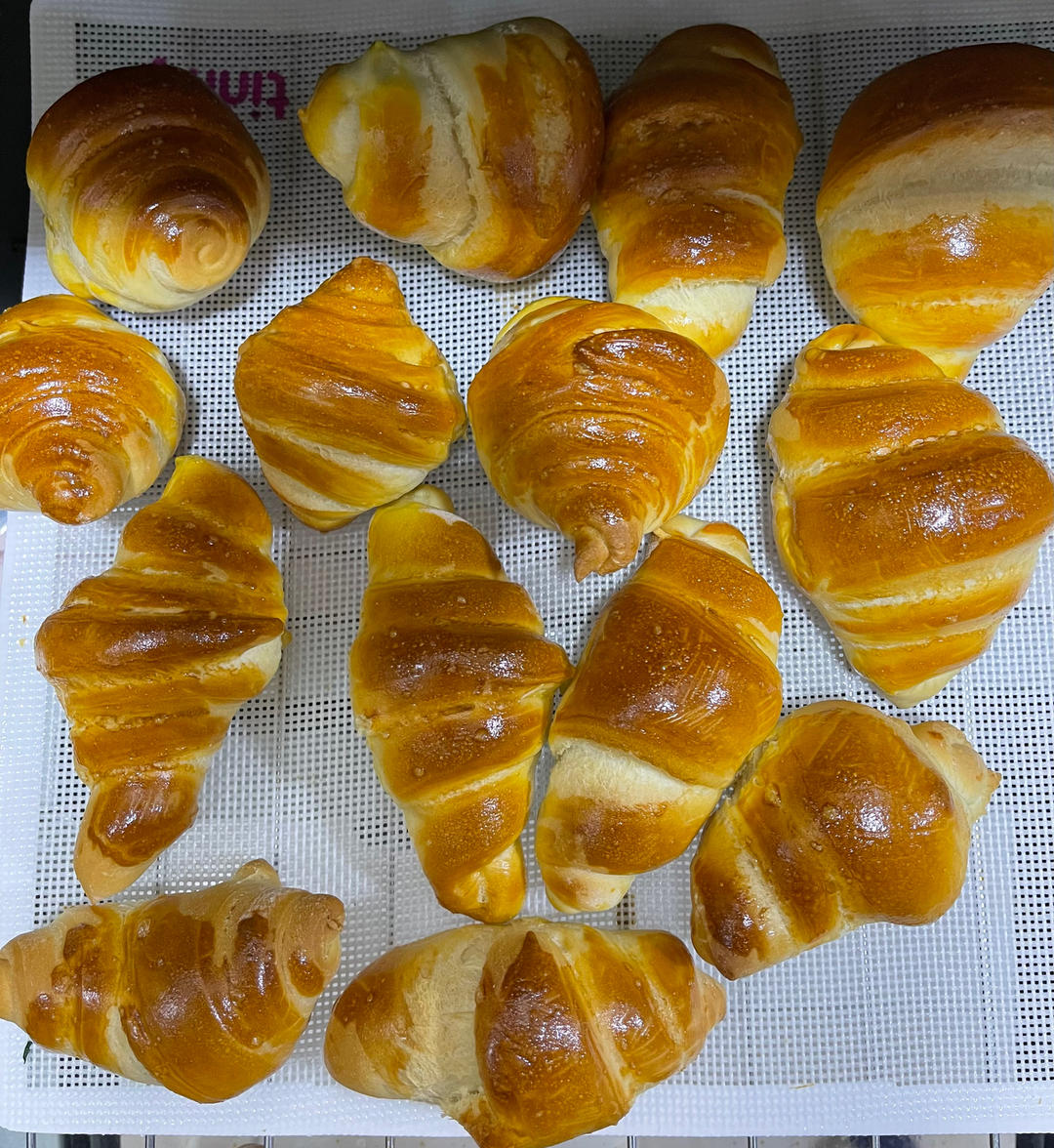 宝宝牛角包-手揉版