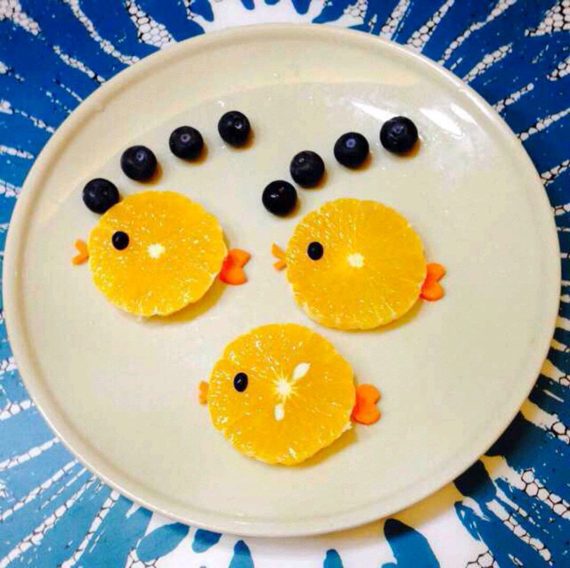 倩倩樱雪做的橙子水果拼盘