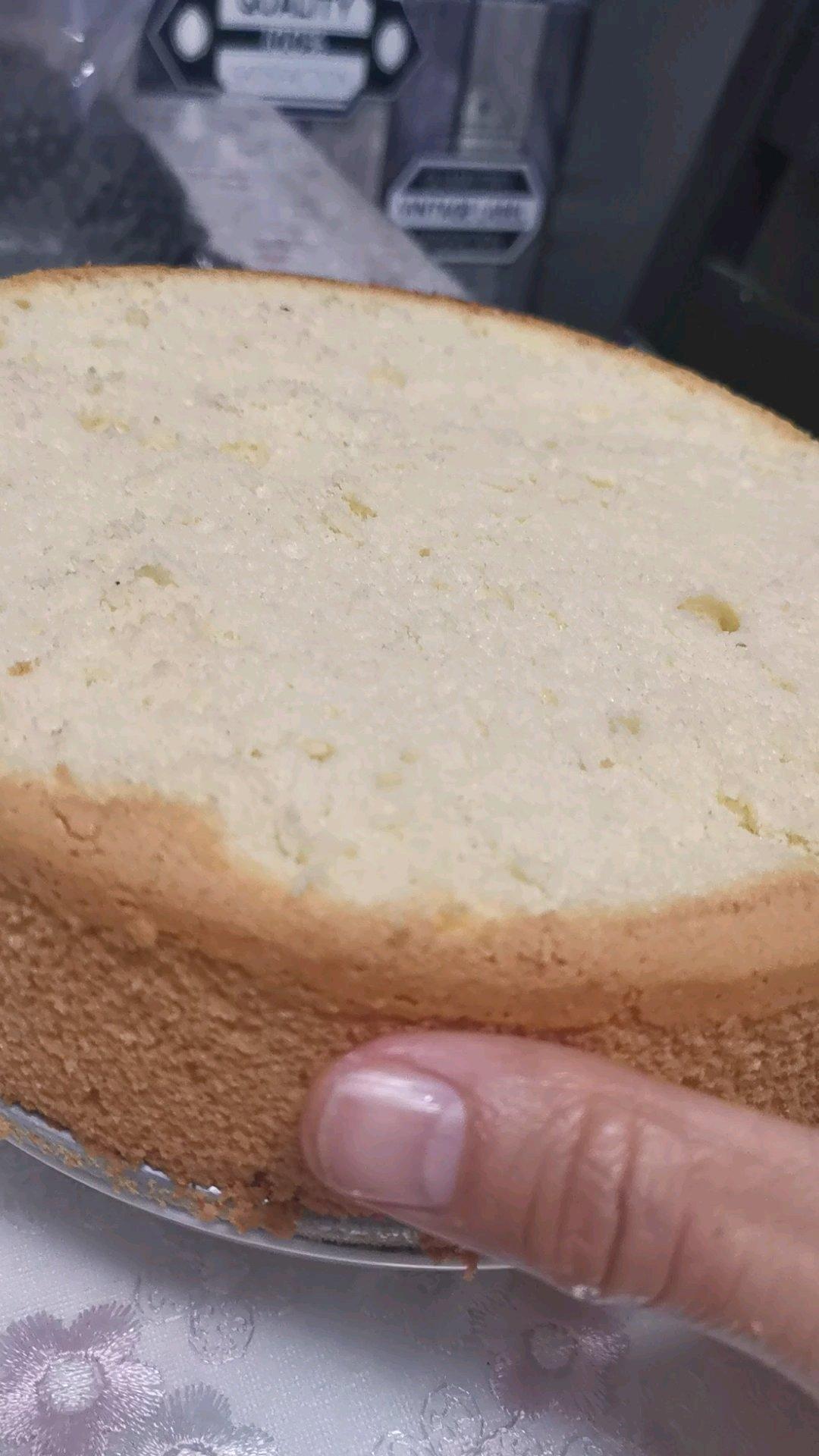 消耗淡奶油---淡奶油戚风蛋糕
