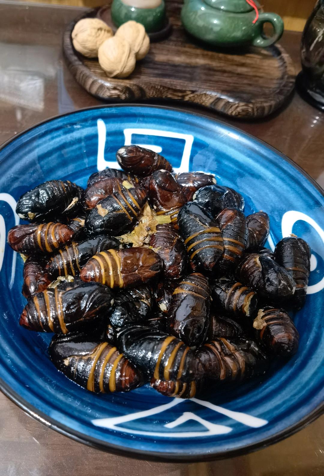 干炒蚕蛹、蝉蛹、茧蛹
