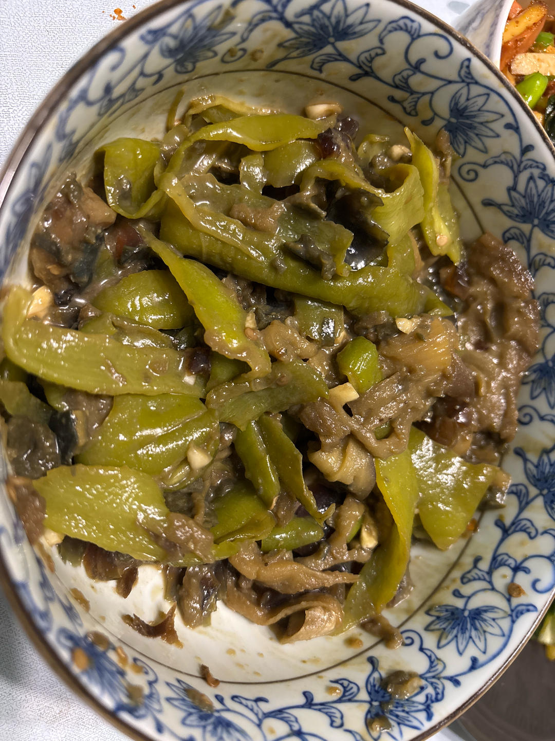 擂辣椒茄子皮蛋，开胃解腻