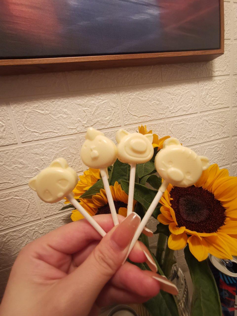 奶酪棒（秒杀市面上的妙可蓝多、女儿每天至少吃两支）