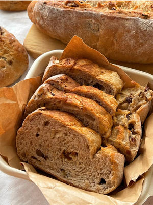 低油低糖超柔软❗️❗️全麦坚果碎软欧面包的做法 步骤4