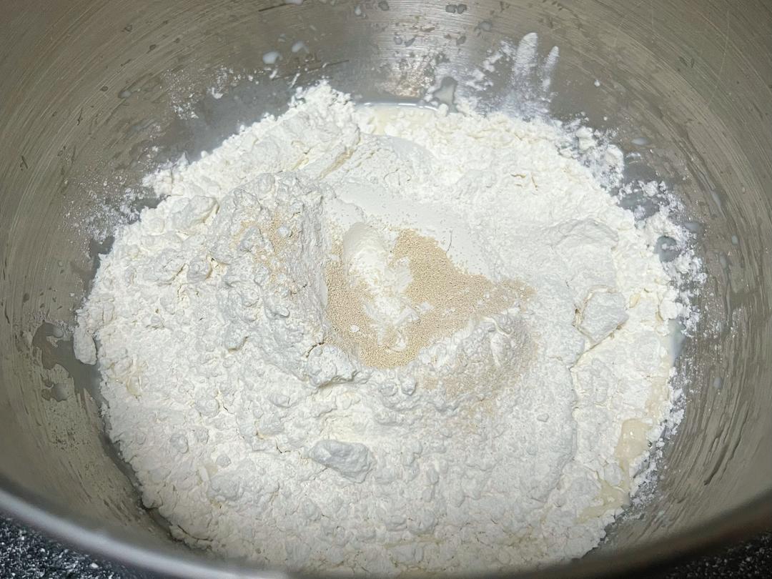 纯奶手撕吐司的做法 步骤1