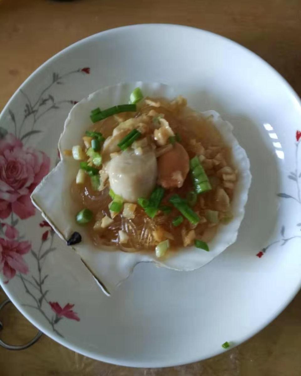 蒜蓉粉丝蒸扇贝