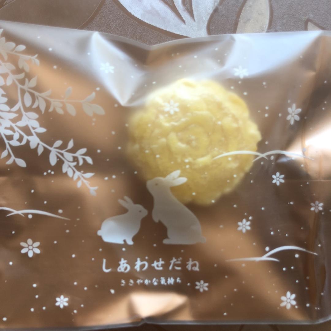 超虐的半岛酒店奶黄月饼（赖子自留帖）