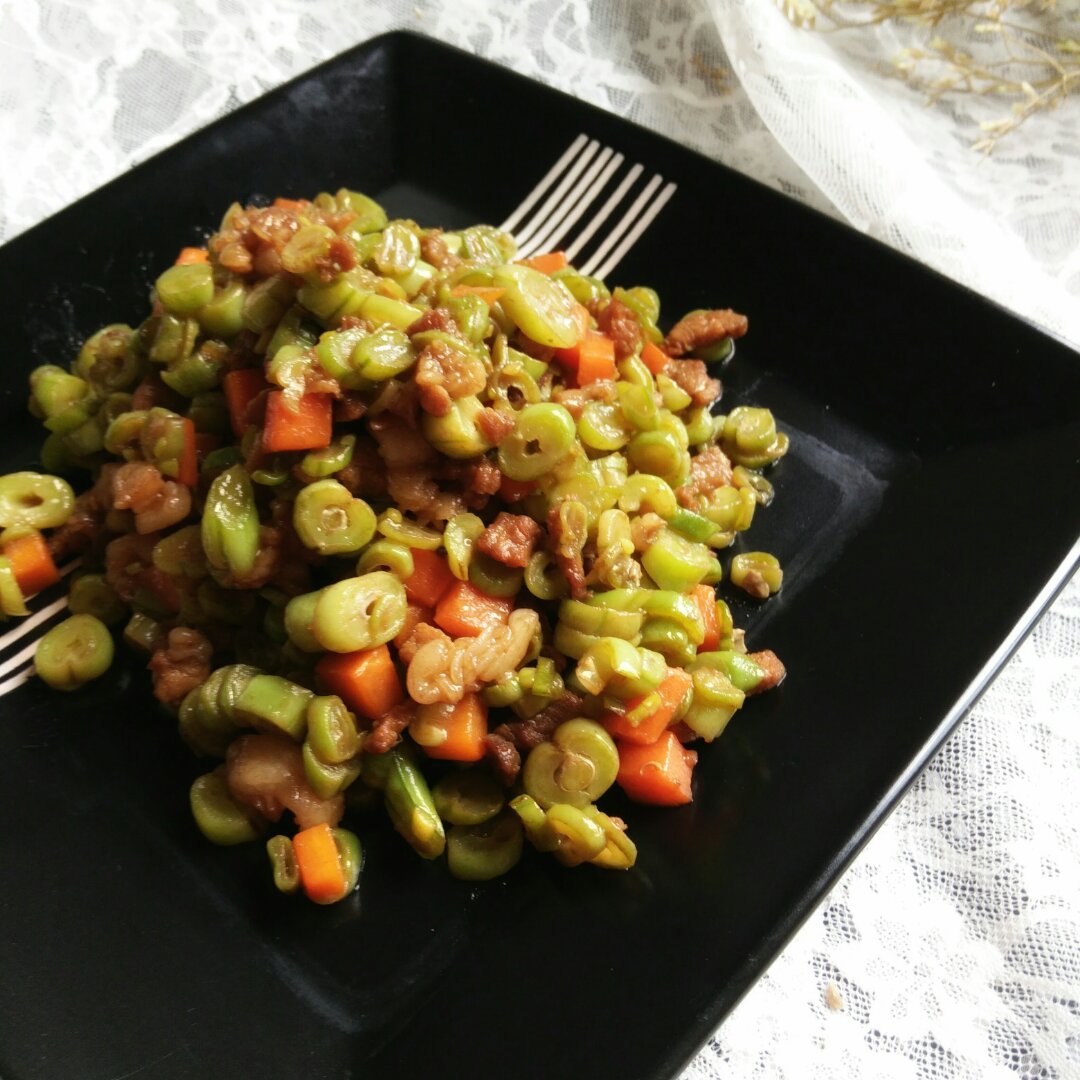 肉沫豆角下饭菜