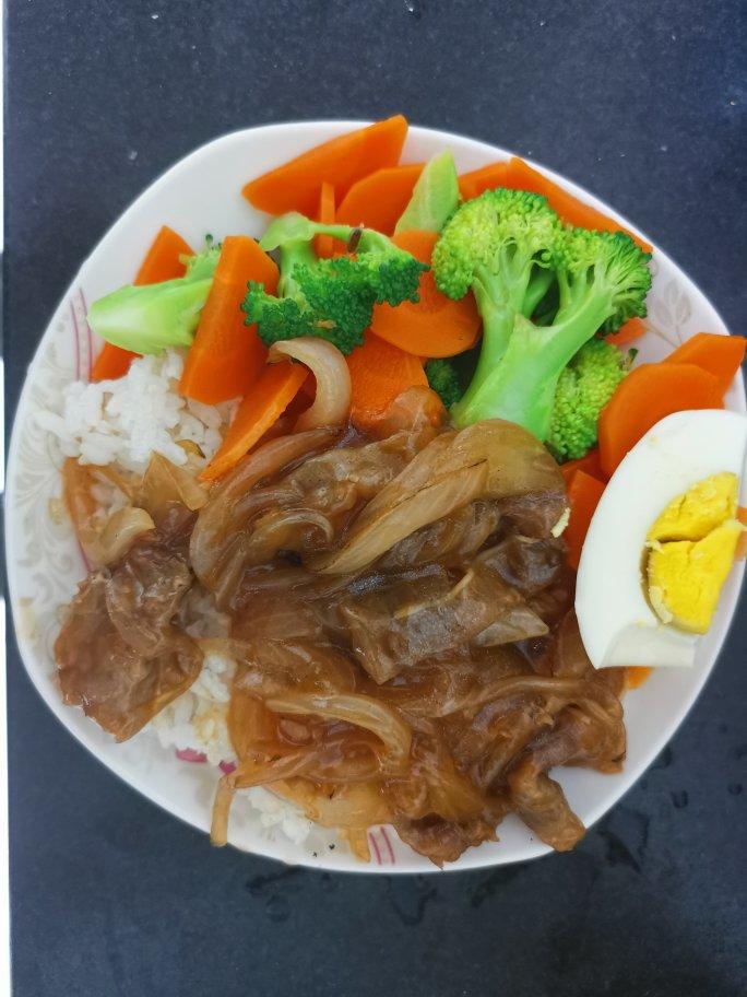 肥牛饭