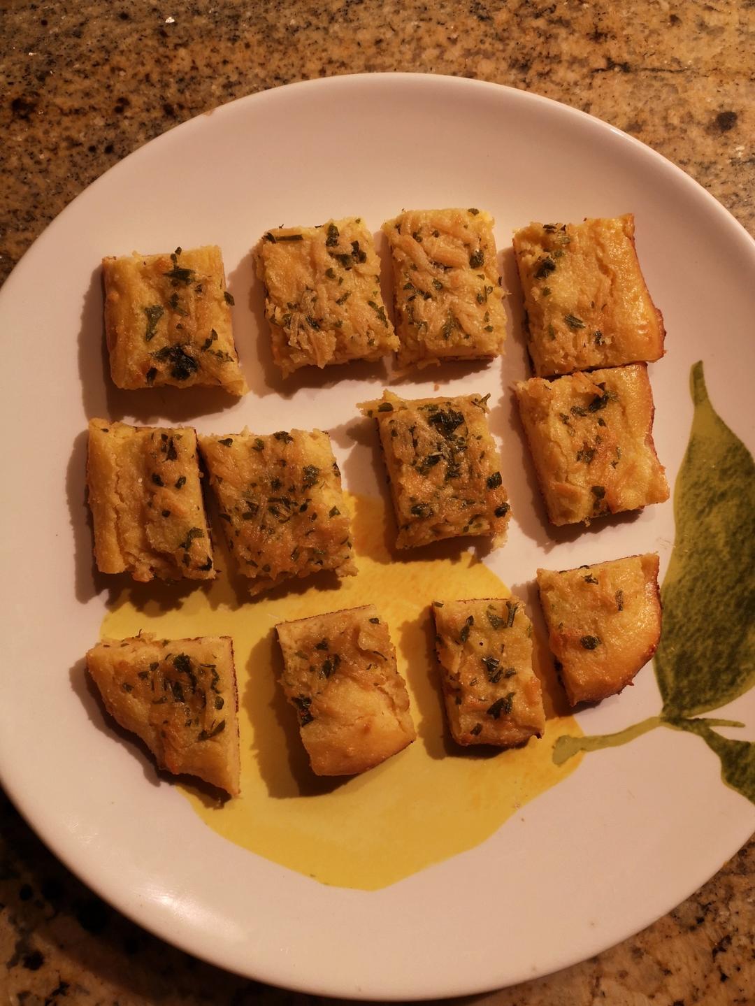 【生酮低碳】大蒜面包garlic bread，两种口感