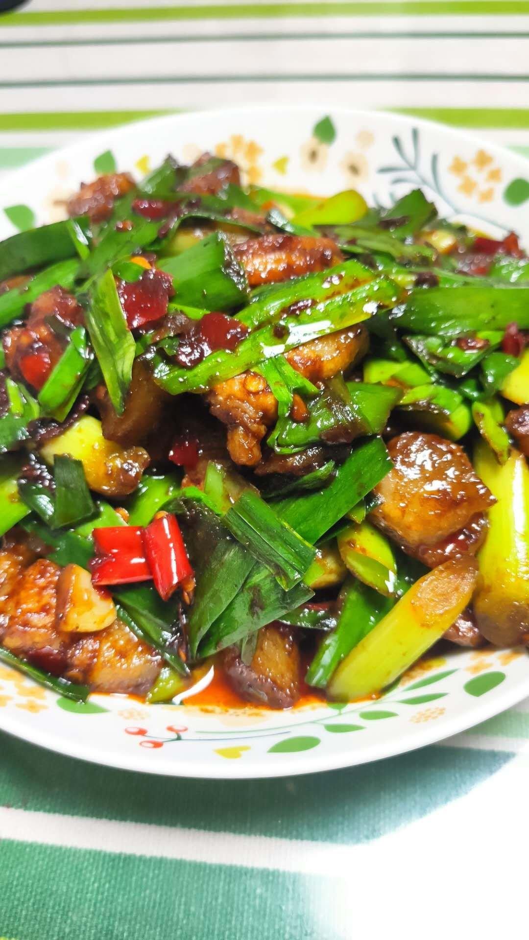 厨师长教你：“回锅肉”的正宗做法，先收藏