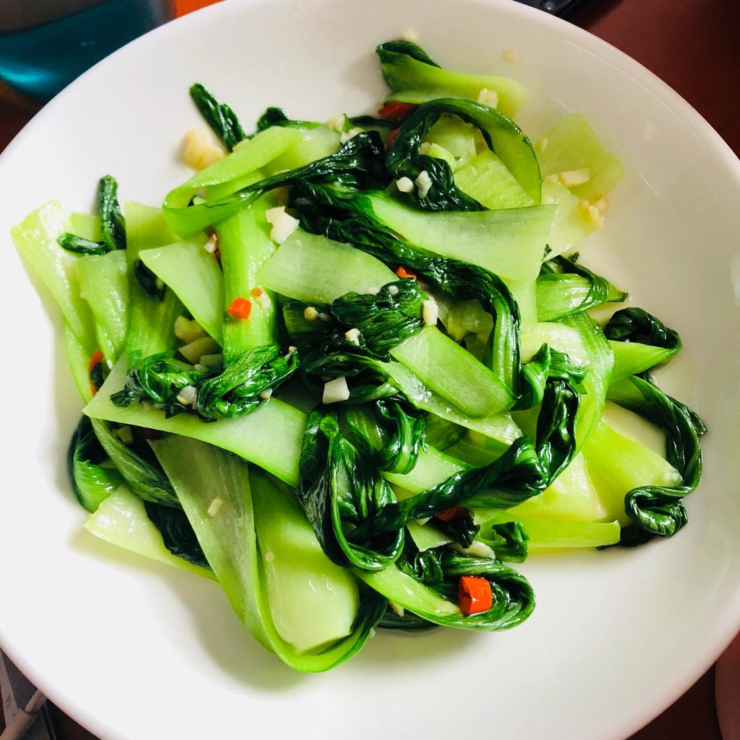 馨蛋bb做的素炒小油菜