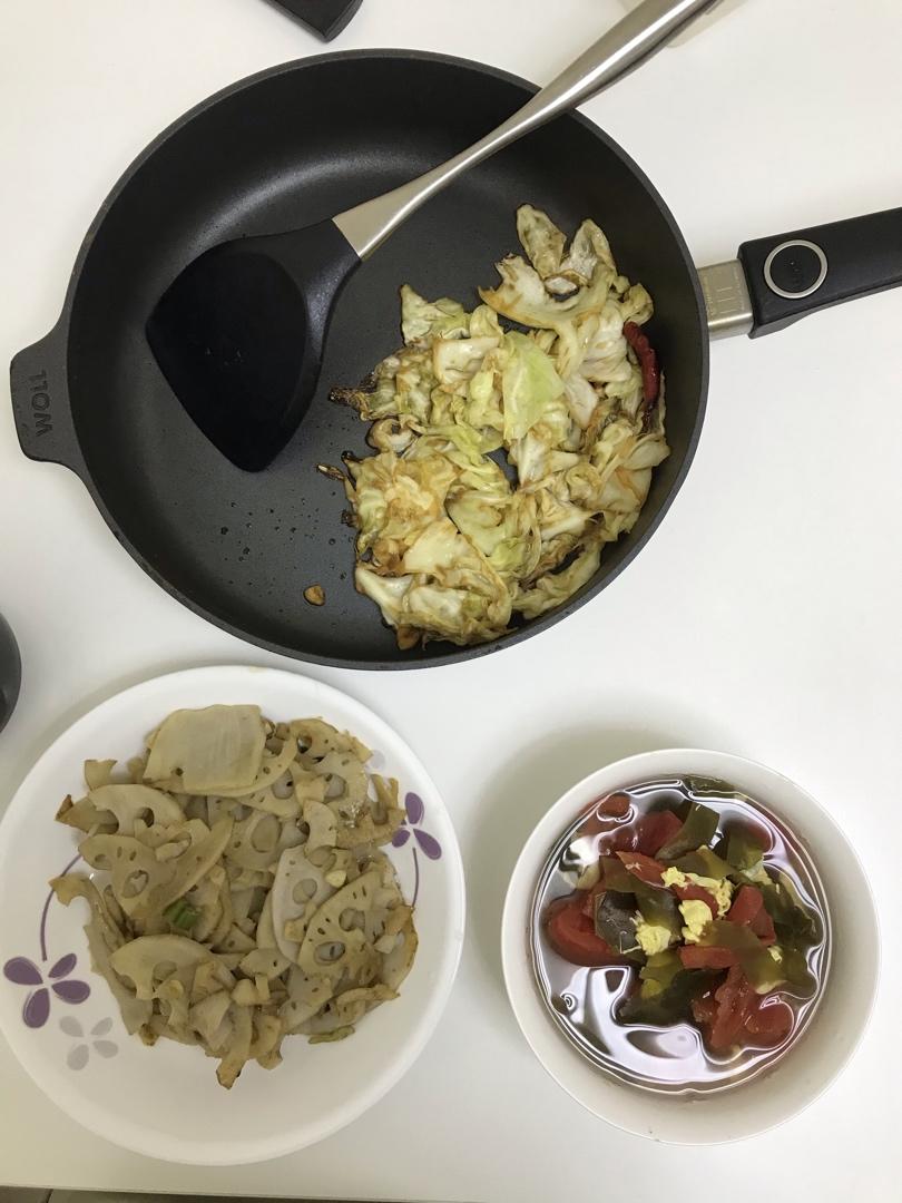 厨师长教你：“手撕包菜”的家常做法,简单又不失美味