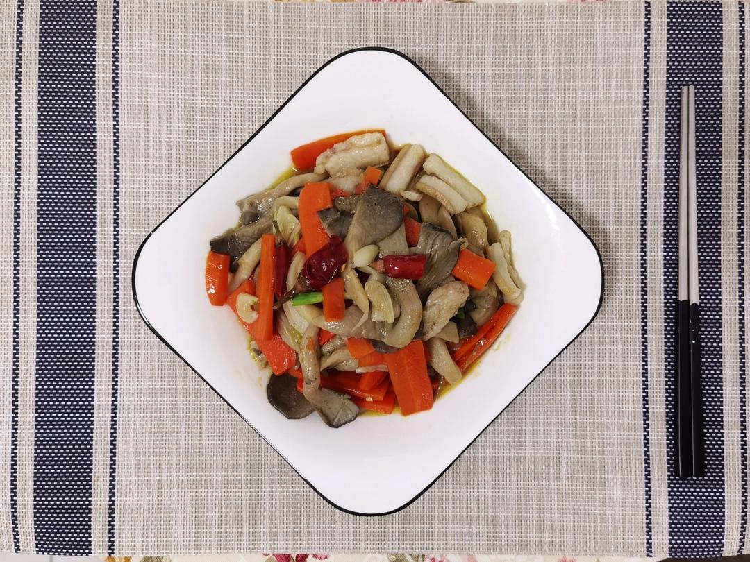 平菇炒肉片，不放盐别焯水