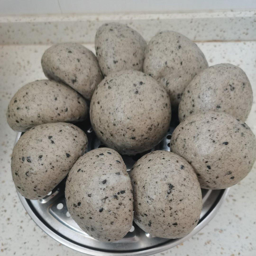 春季补钙✨宝宝辅食之黑芝麻馒头