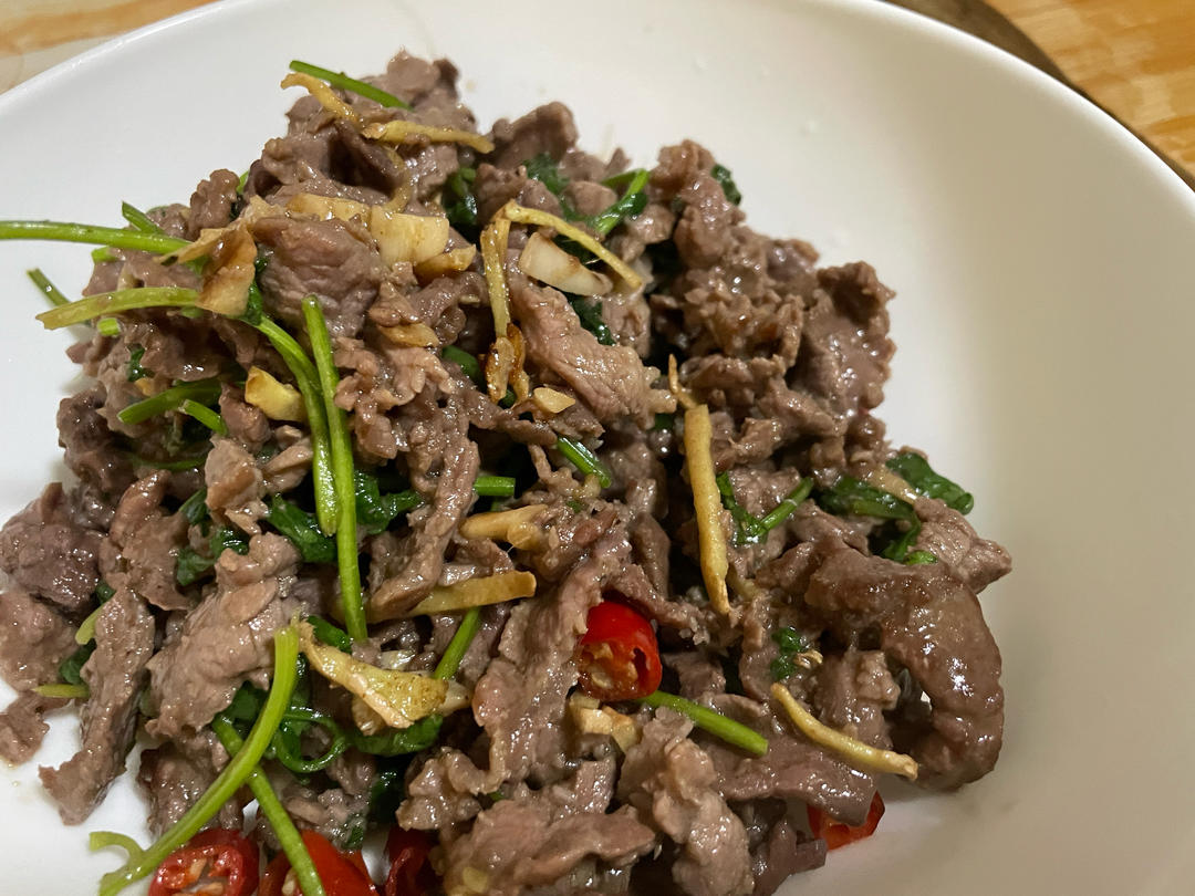 香菜牛肉