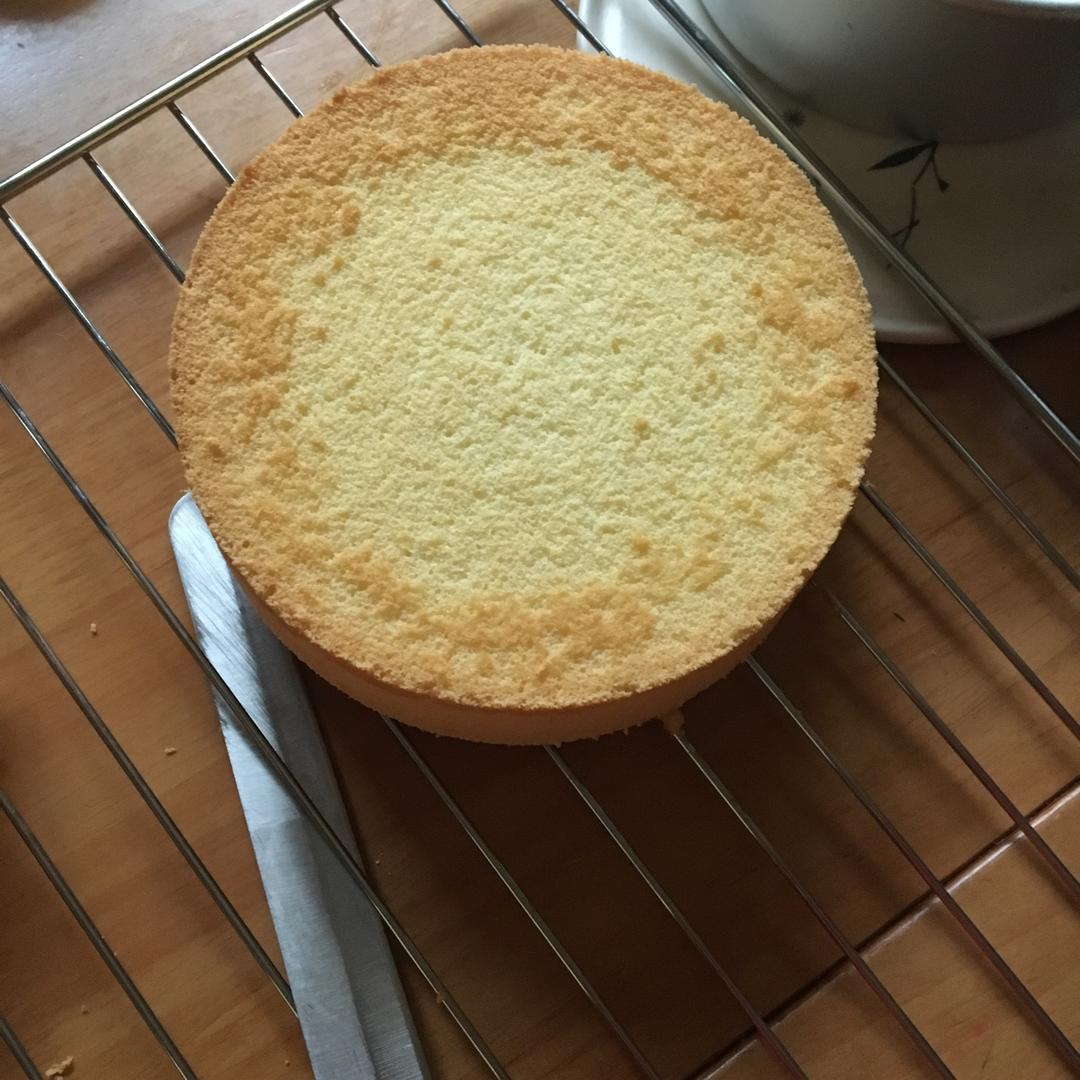 步骤最全面的戚风蛋糕（八寸）做法，成功率高！