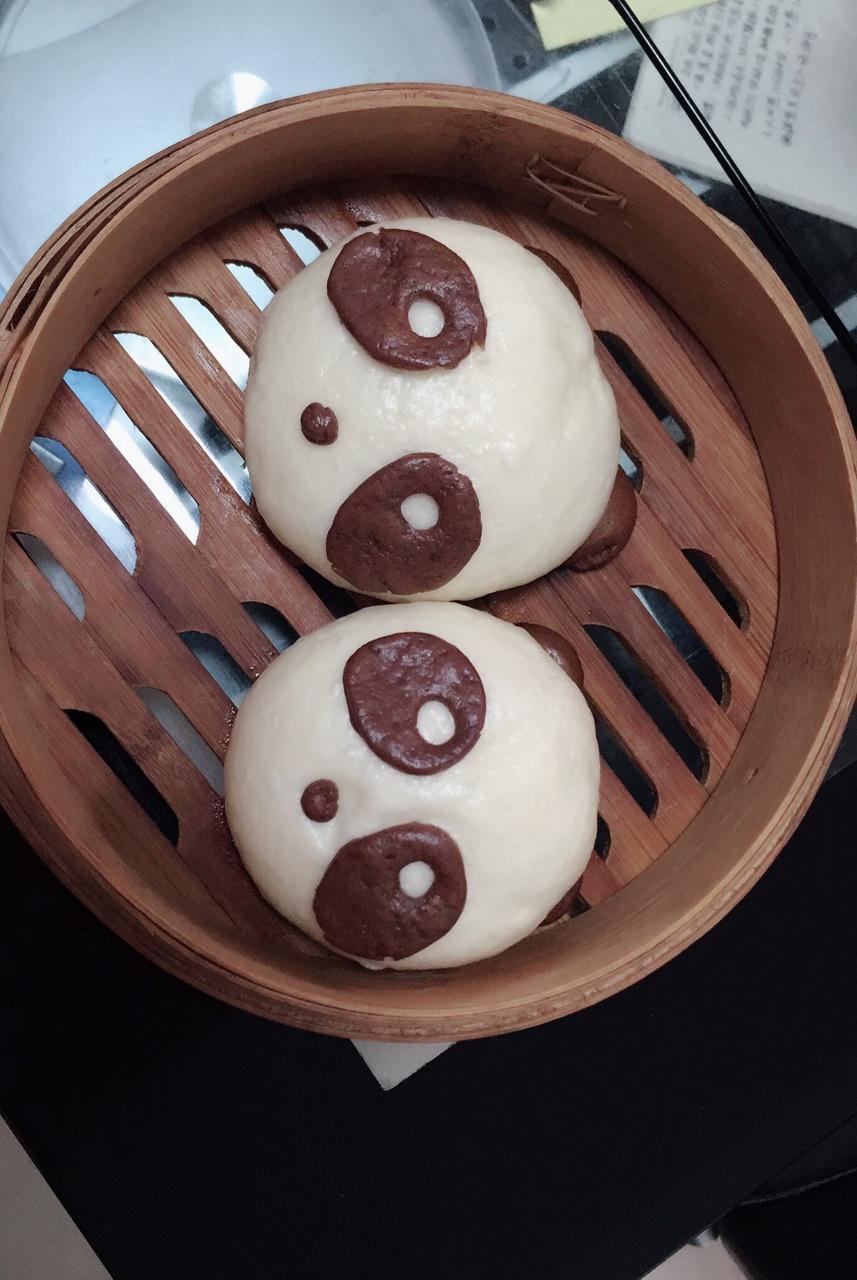 熊猫黑芝麻包