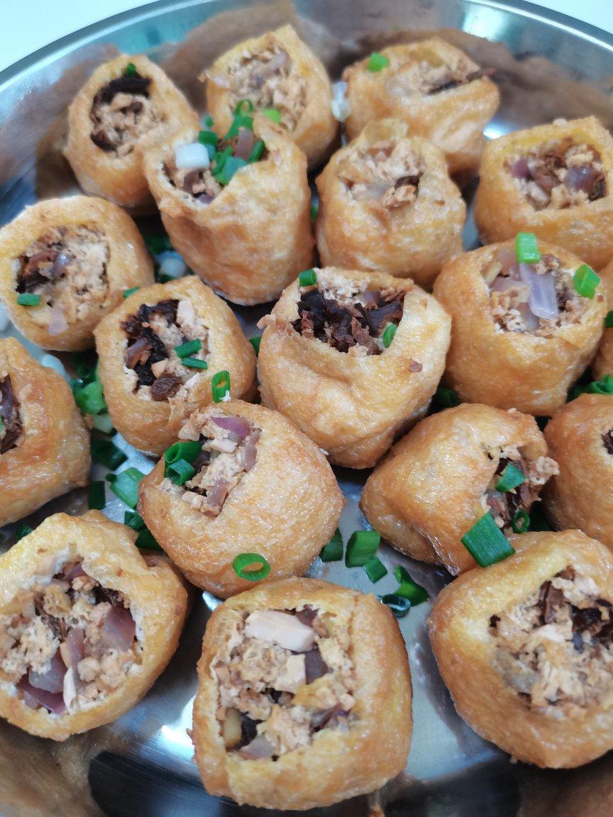 一端上桌就被秒光的时蔬肉沫酿油豆腐