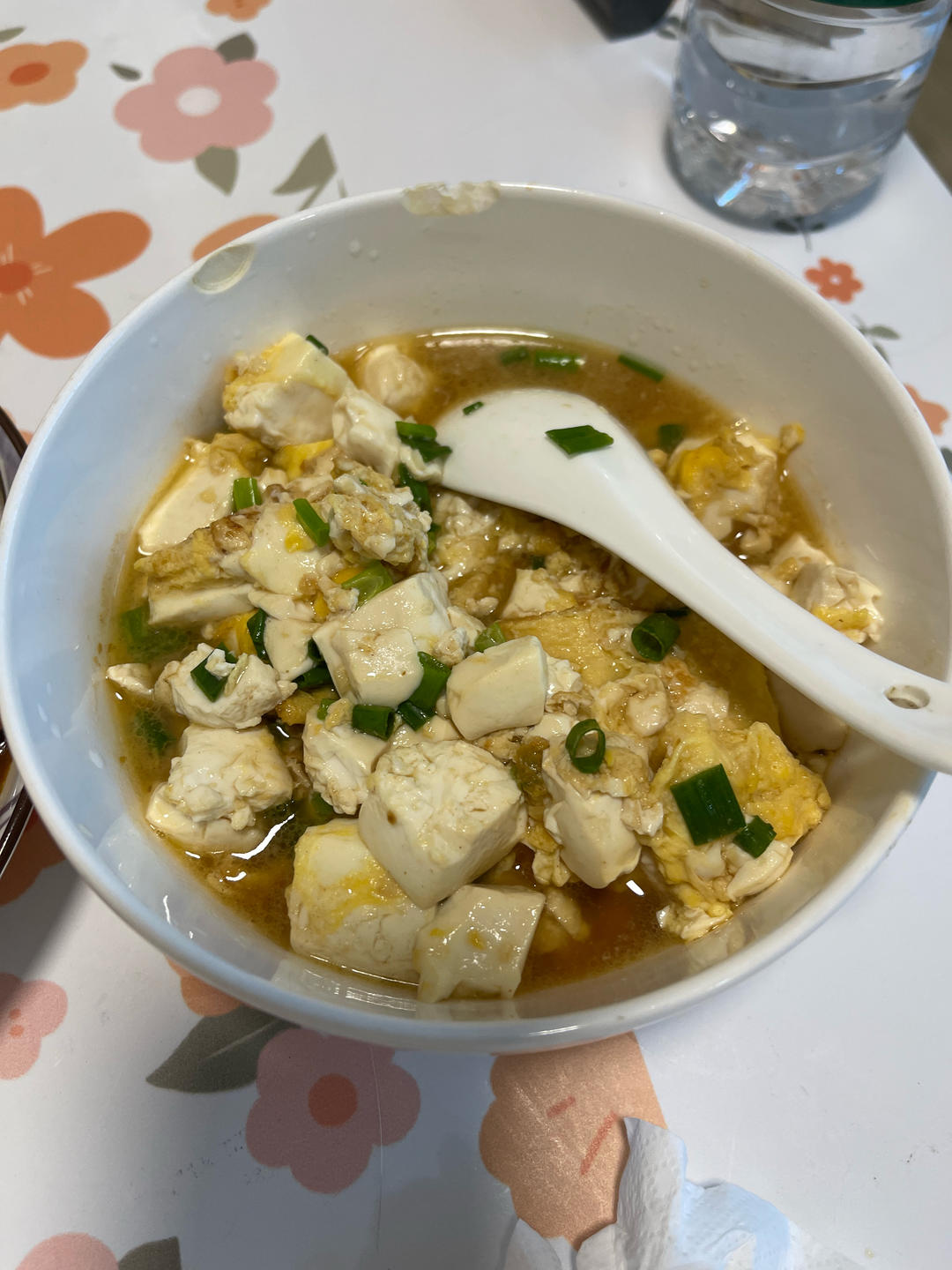豆腐抱蛋