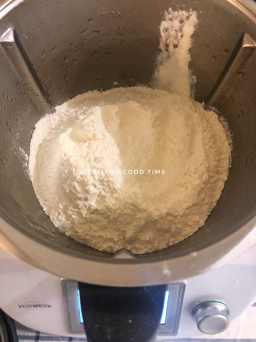 纯奶手撕吐司的做法 步骤1