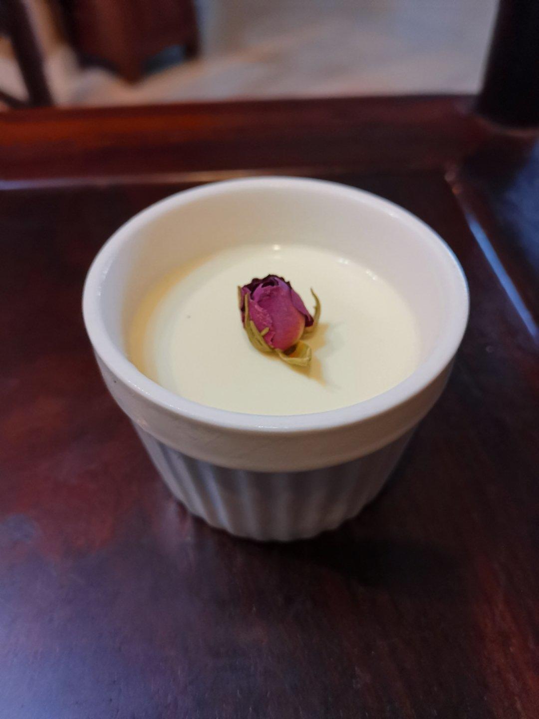 吃豆腐啦！——小嶋老师茉莉奶冻