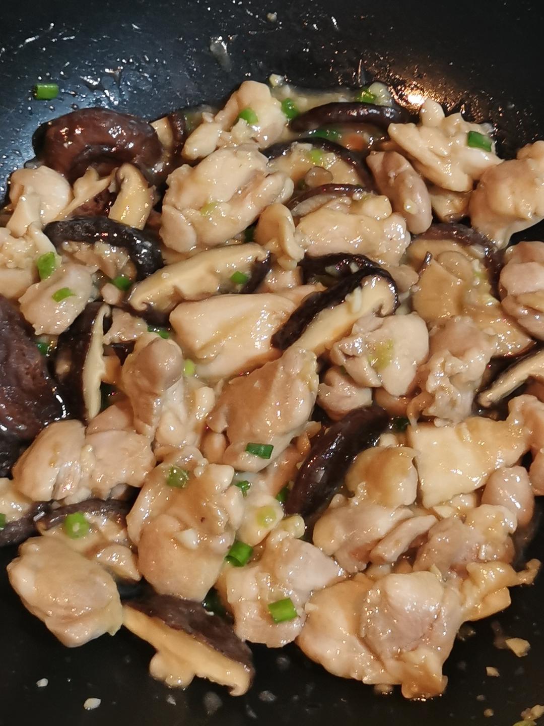 香菇滑鸡