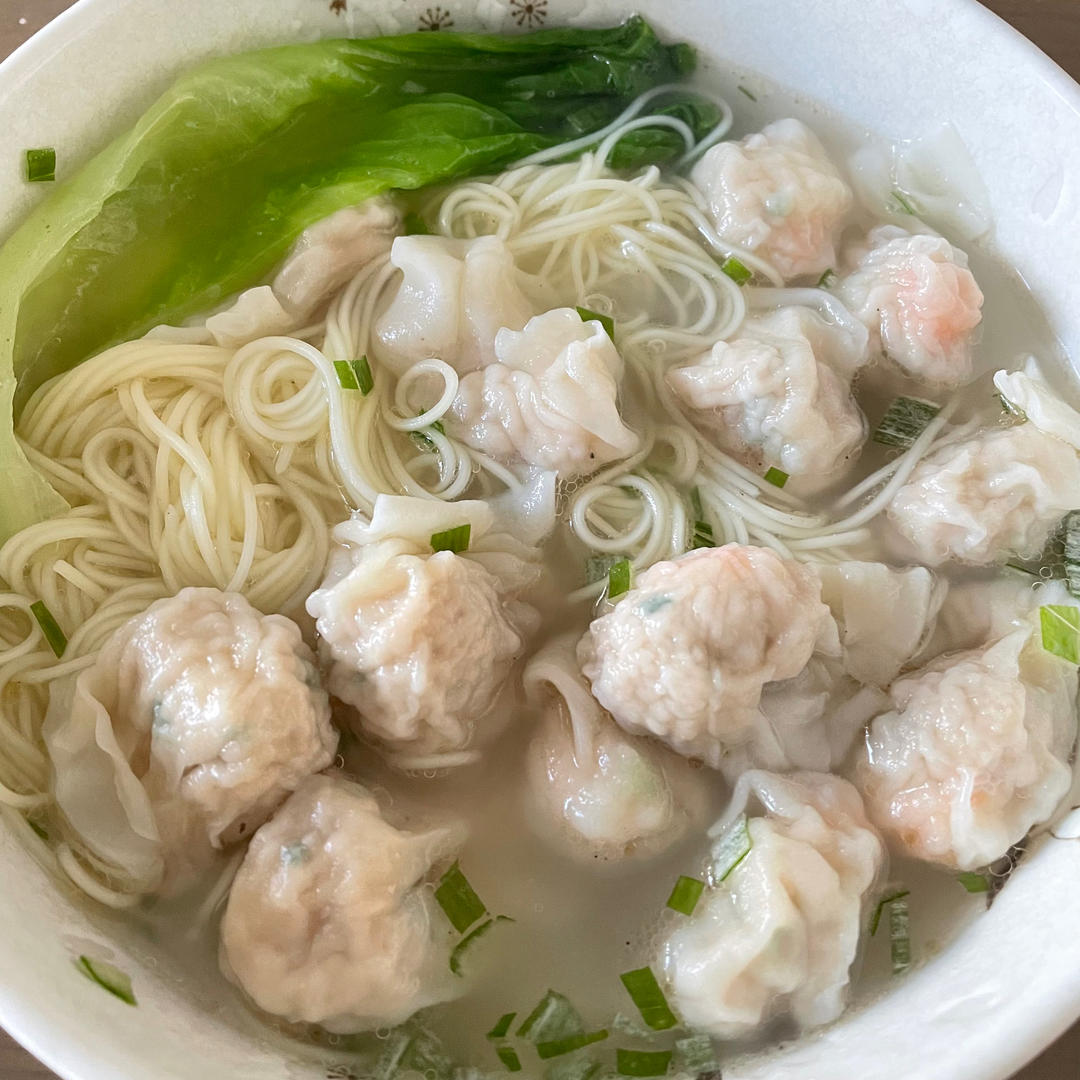 港式云吞面汤底简易做法