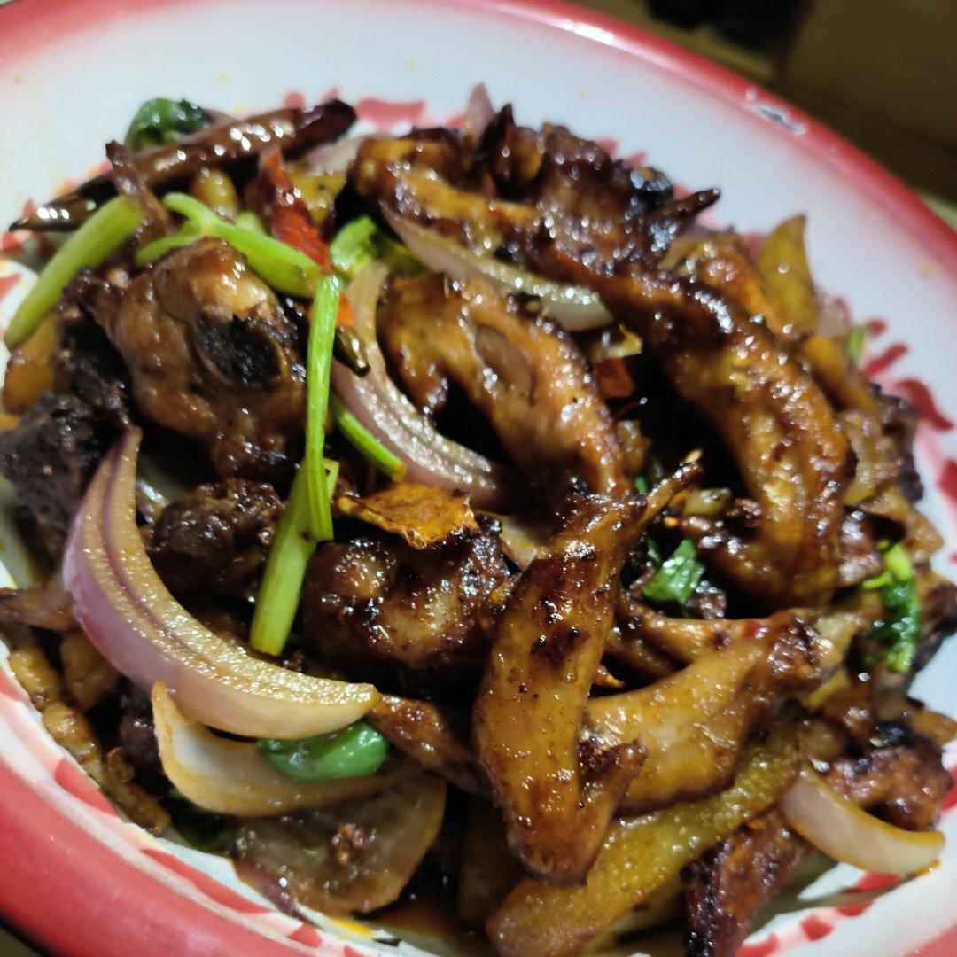 干锅鸡翅排骨虾