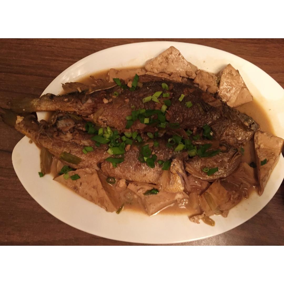 黄鱼烧豆腐