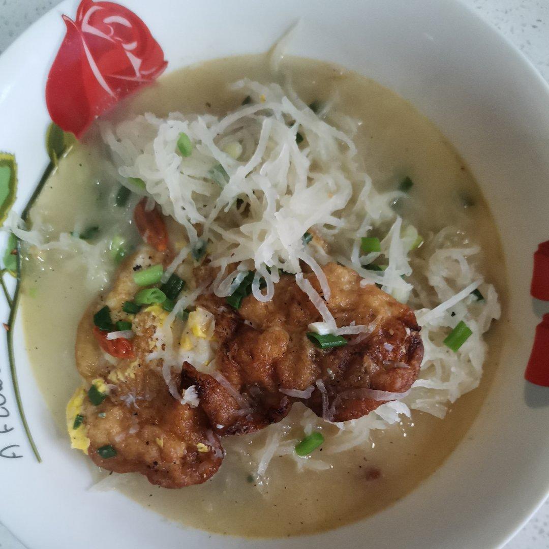 黄磊同款萝卜丝煎蛋汤