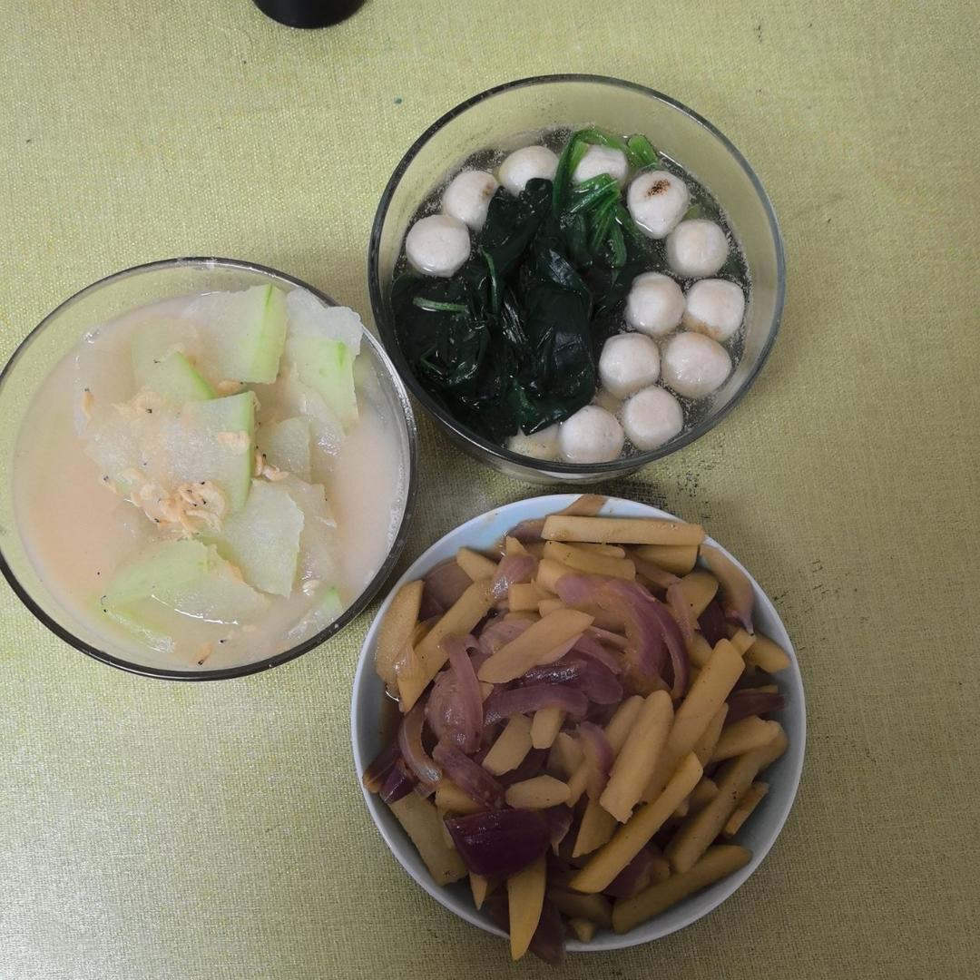 香喷喷的洋葱土豆片