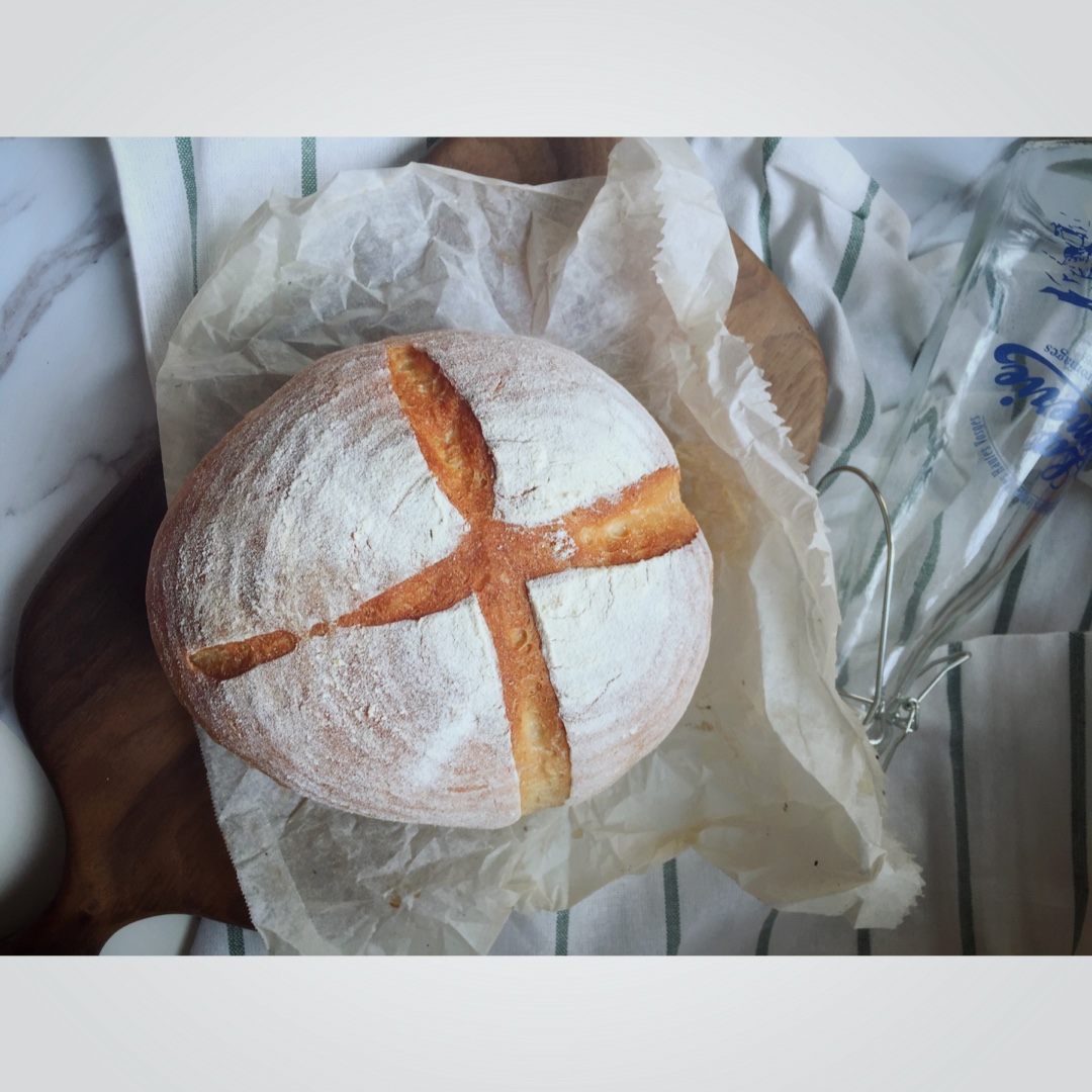 天然酵母-葡萄干全麦面包