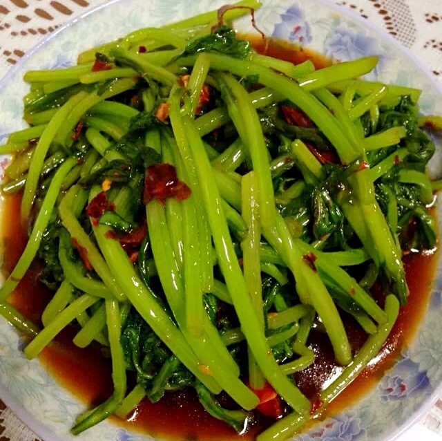 清炒茼蒿