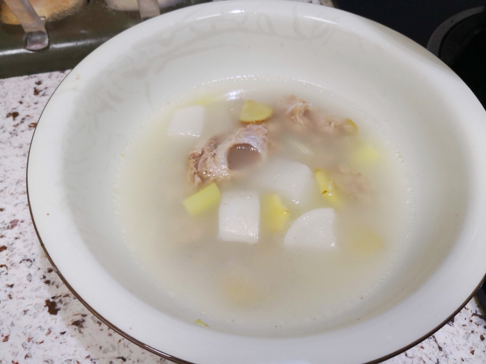清炖萝卜羊肉汤的做法 步骤2