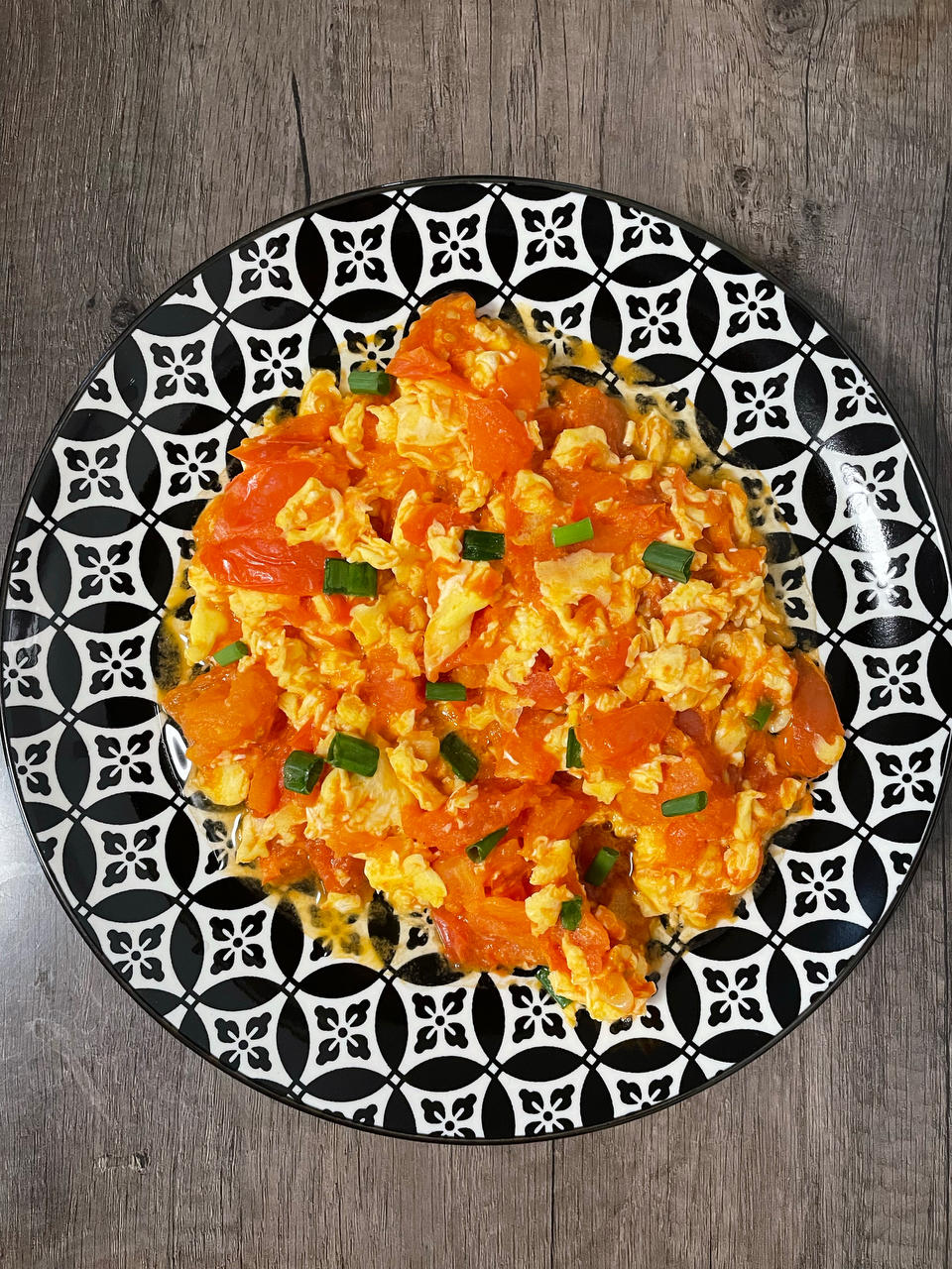 番茄炒鸡蛋（超浓的番茄味）