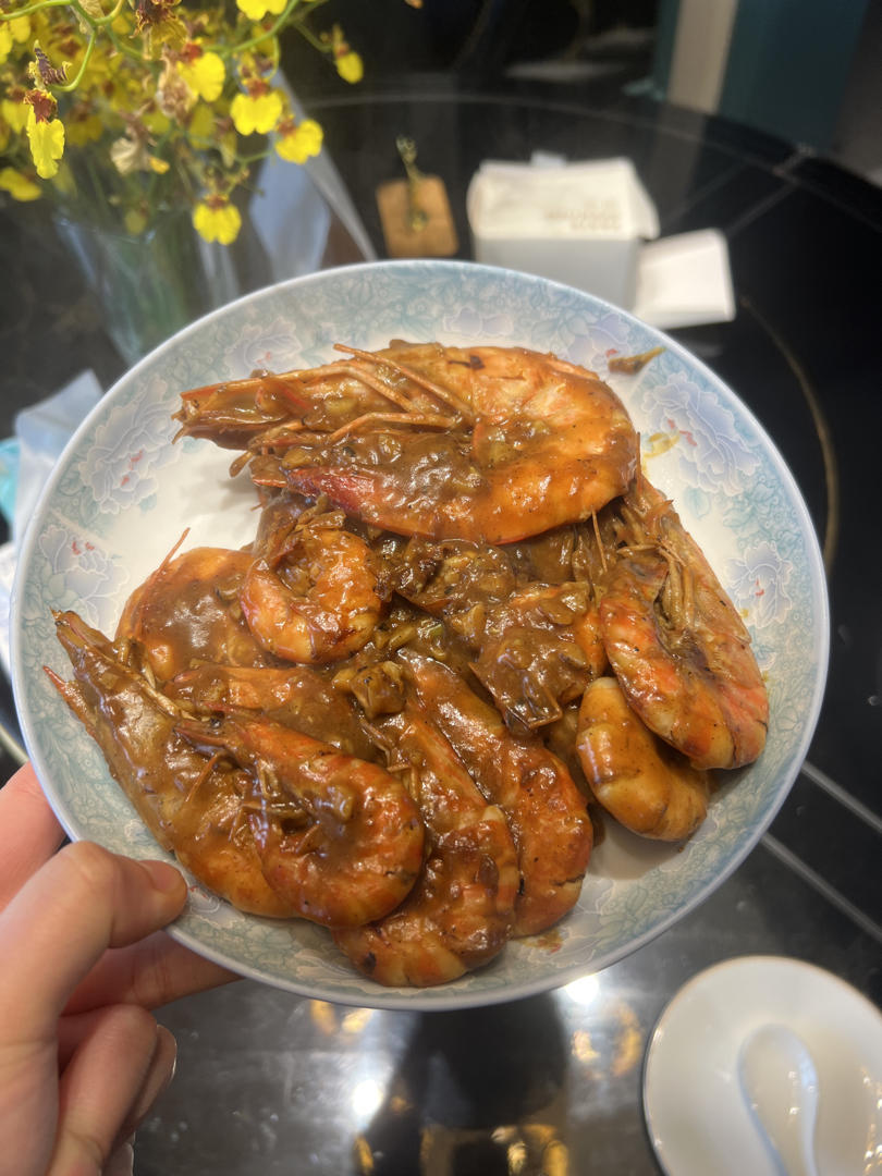 超简单的蒜香咖喱虾