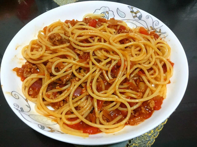番茄肉酱意大利面